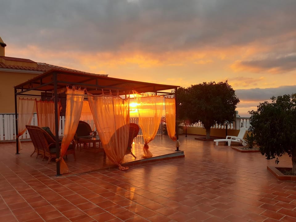 Balcony/Terrace, Sunset