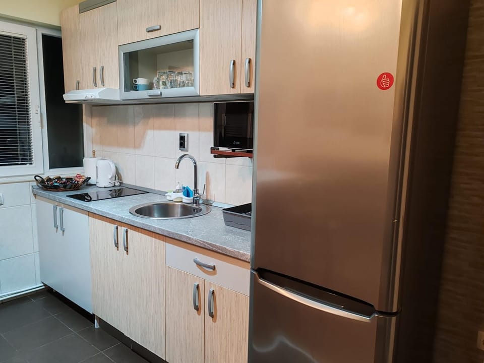 Cozy green house (free parking spot) Apartment in Belgrade