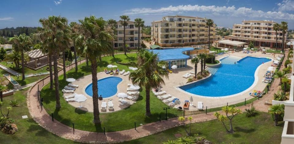 Garden, Swimming pool