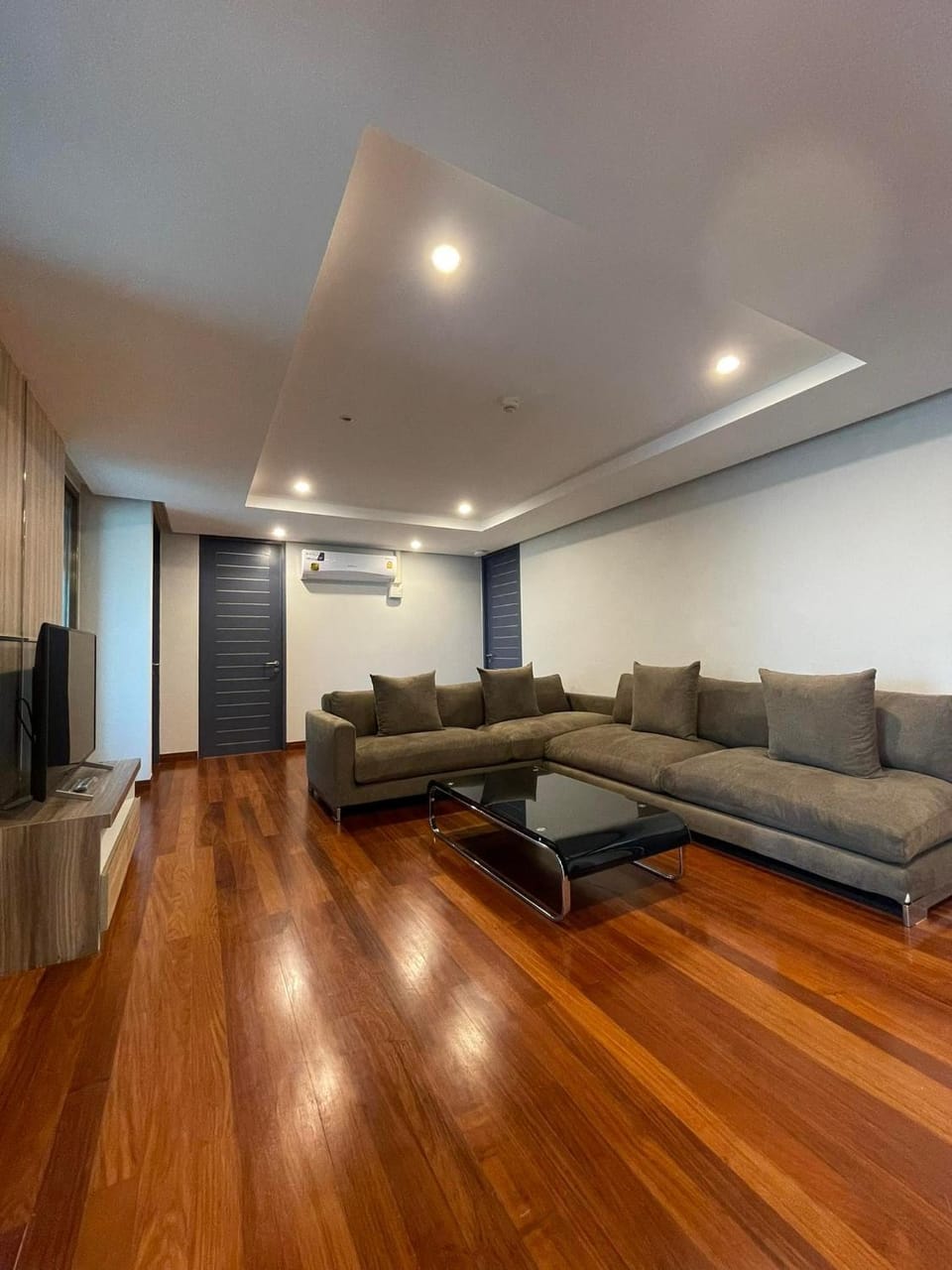 ViVi Avenue Thonglor Apartment in Bangkok