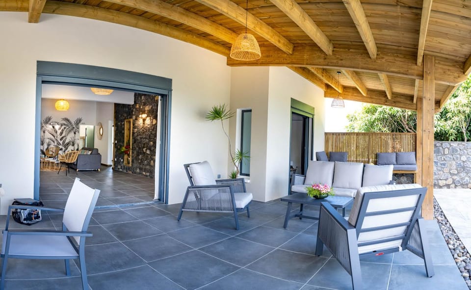 Patio, Balcony/Terrace