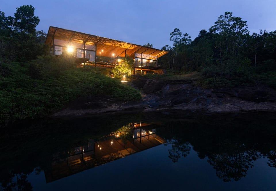 Night, River view