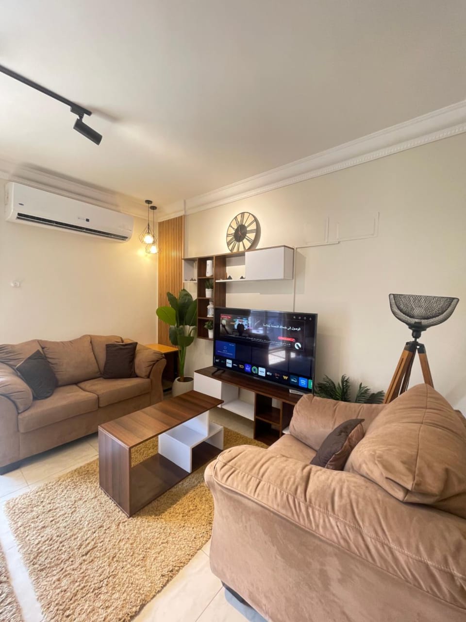 TV and multimedia, Living room, air conditioner