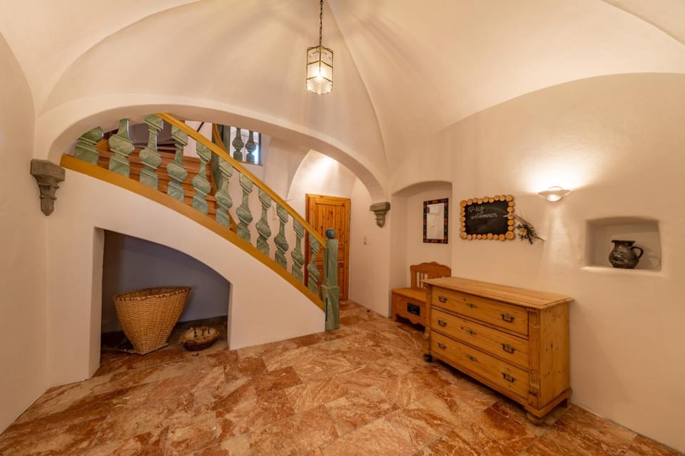 Lobby or reception, Seating area