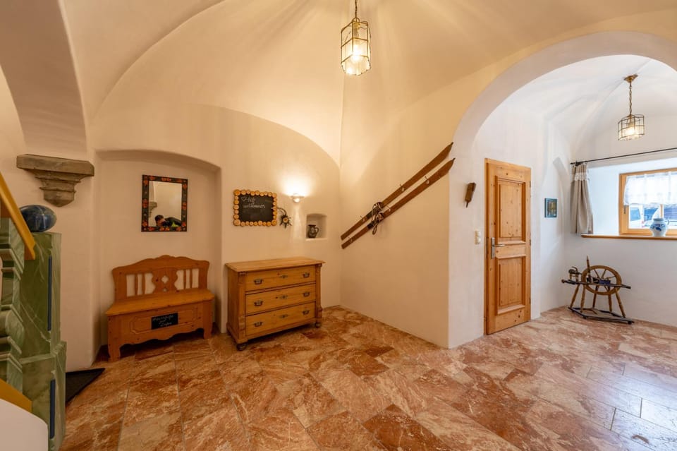 Lobby or reception, Seating area