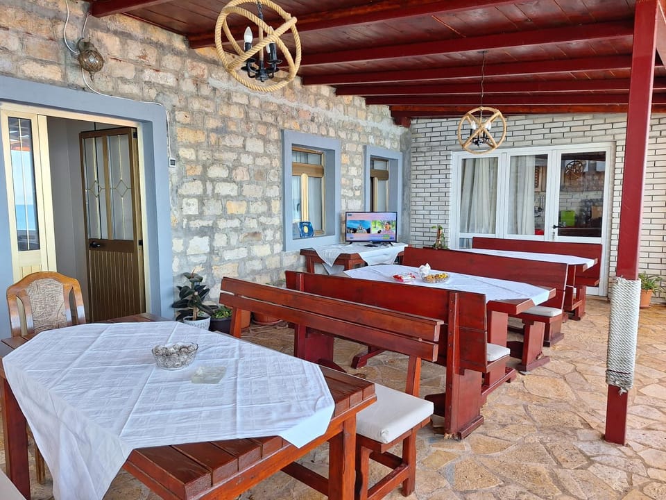 Guest house Naser Bed and Breakfast in Ulcinj