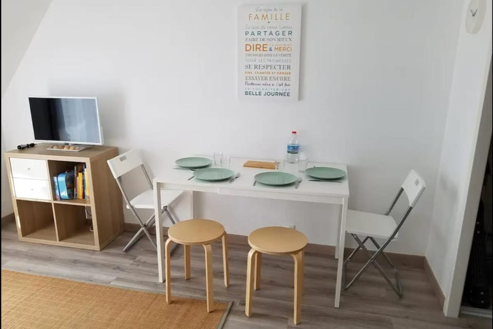 Apt With Balcony At 350 m From The Beach Apartment in Cabourg