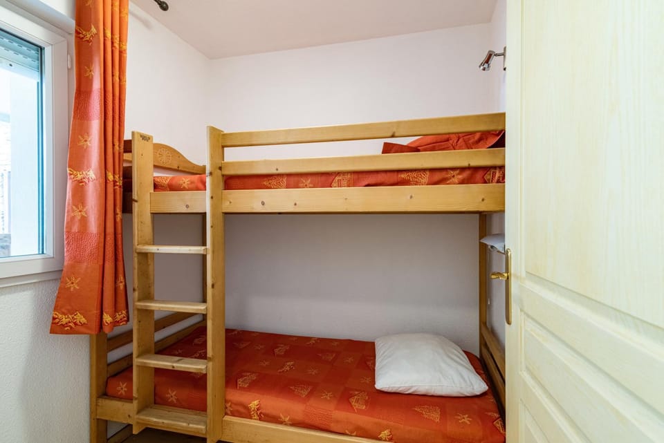 Other, bunk bed