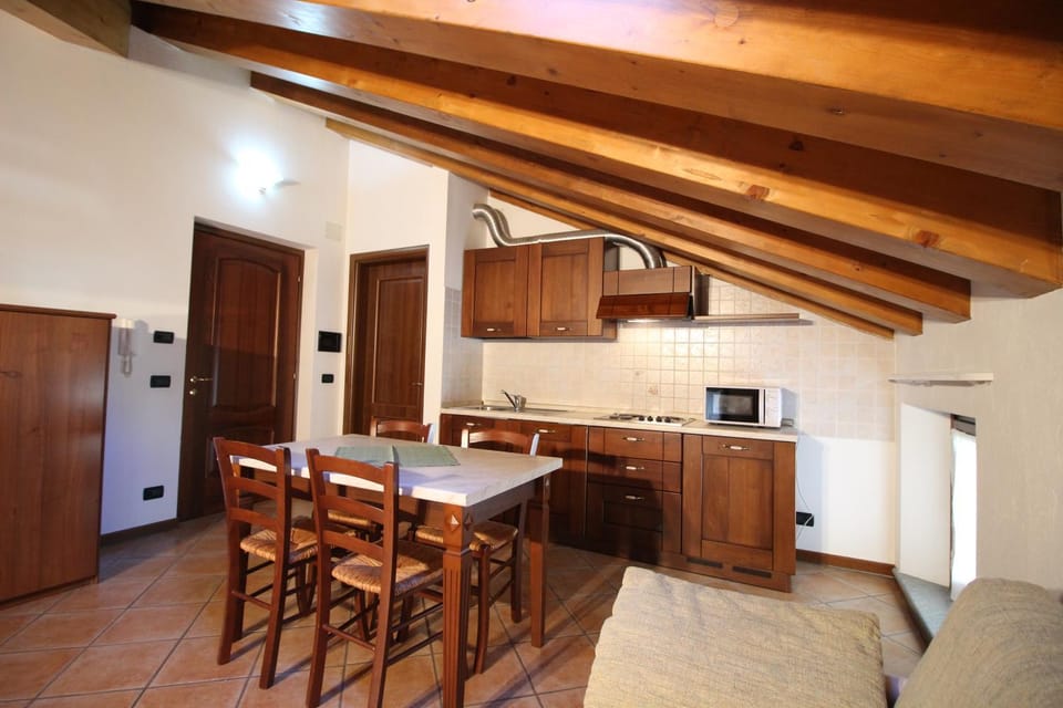 Lunch, kitchen