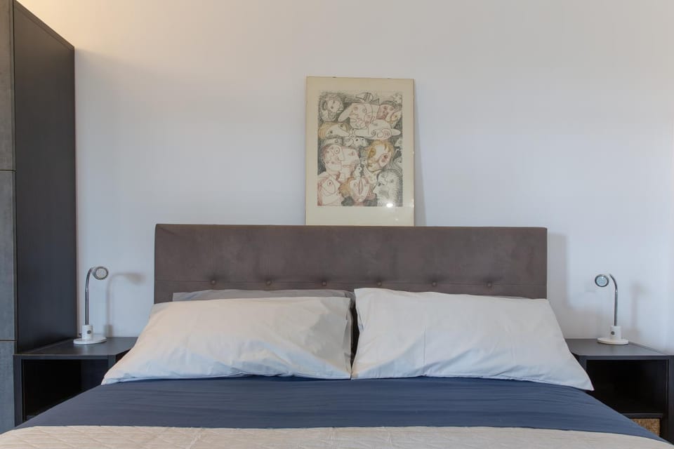 Living room, Bedroom