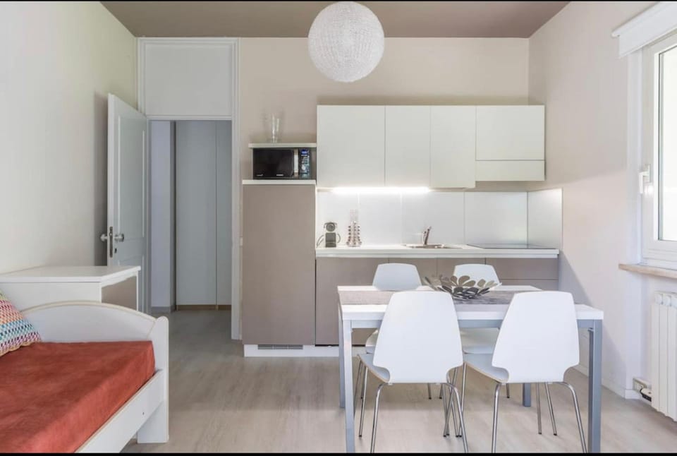 Property building, Living room, Bedroom