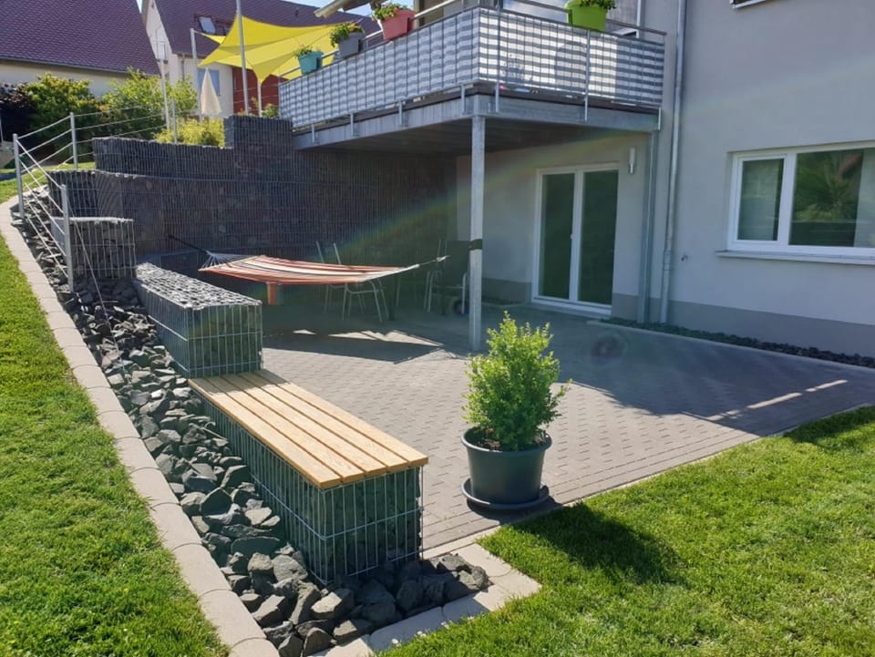 Garden, Balcony/Terrace