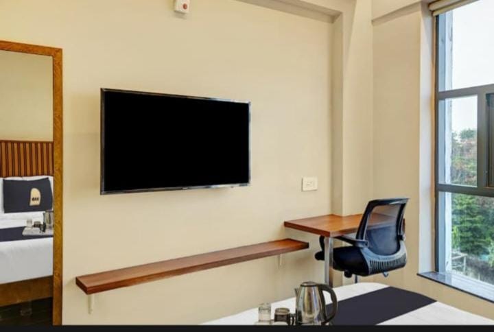 HOTEL V HITEC City Hotel in Hyderabad