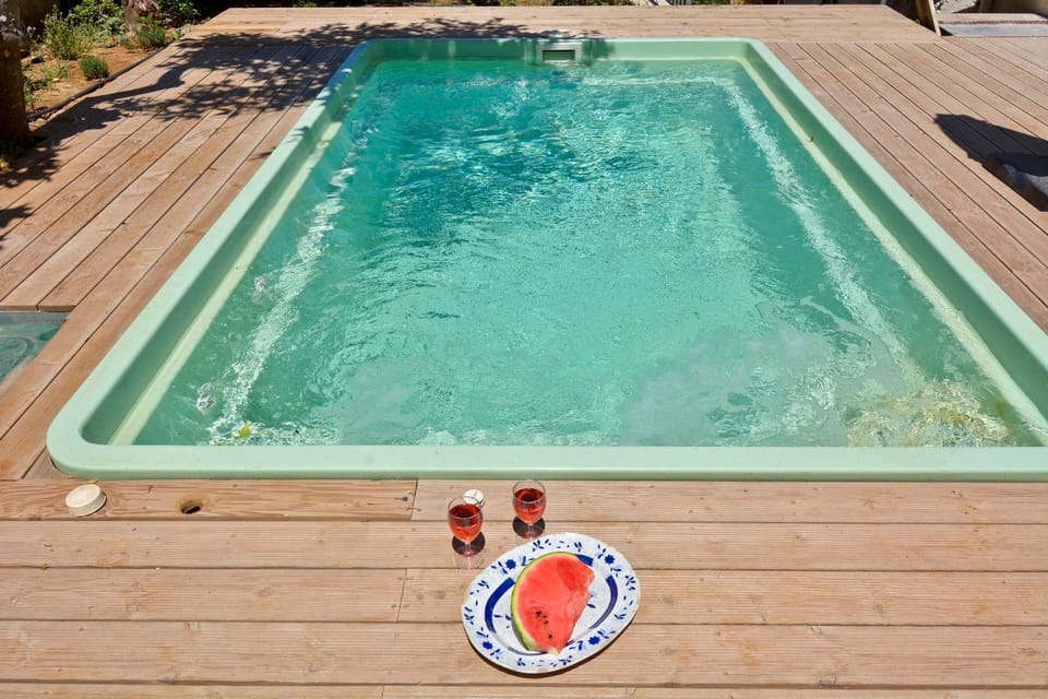Food and drinks, Swimming pool