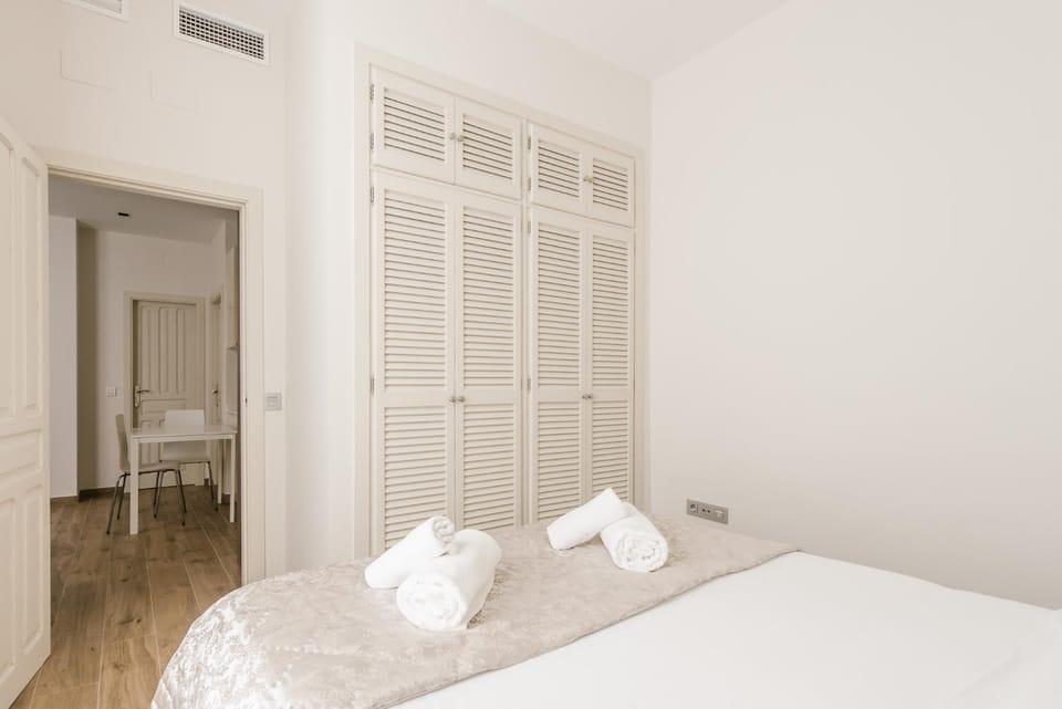 T1, Tirso de Molina, apartamento luminoso y tranquilo Apartment in Seville