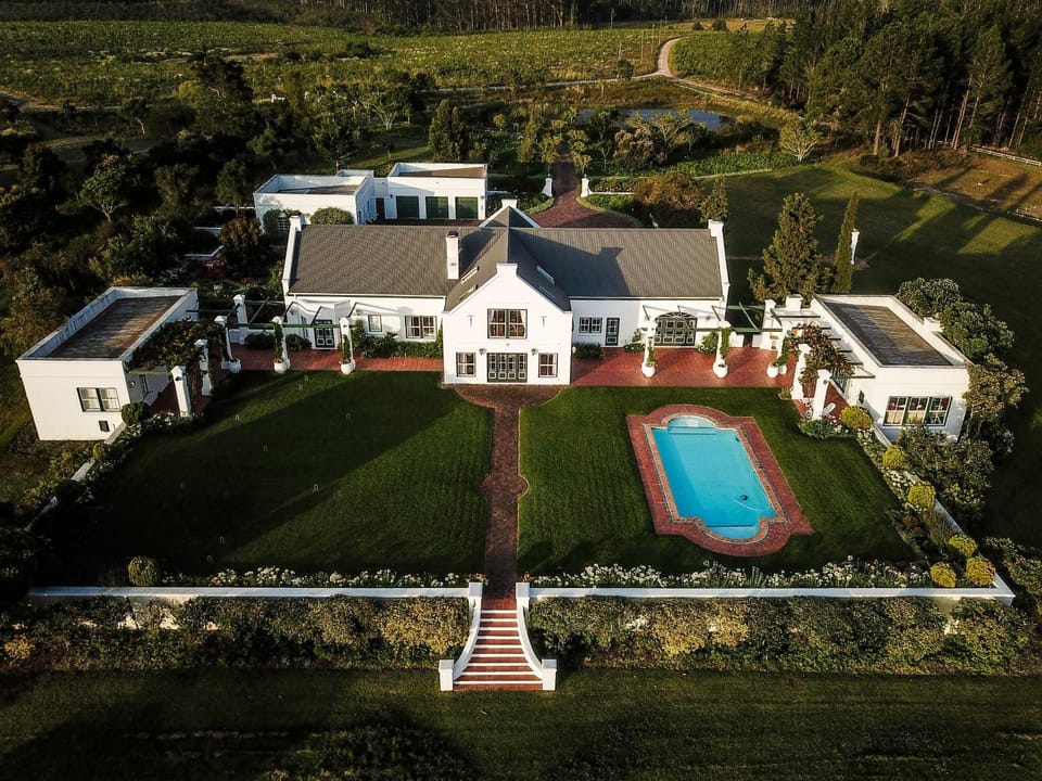 Property building, Bird's eye view