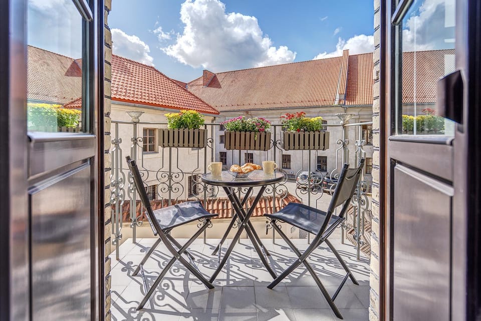 Day, Balcony/Terrace