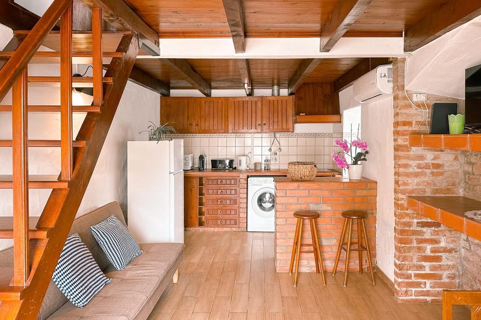 Living room, kitchen