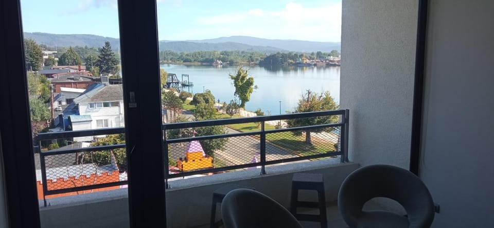 Departamento costanera vista al río y con la mejor ubicación de la ciudad Apartment in Valdivia