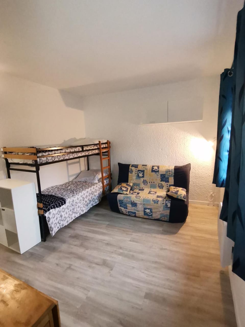 STUDIO LES GLOVETTES Apartment in Provence-Alpes-Côte d'Azur