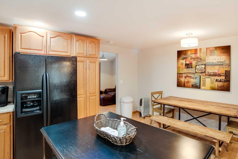 Charming Iowa Abode Near Knoxville Raceway! House in Iowa