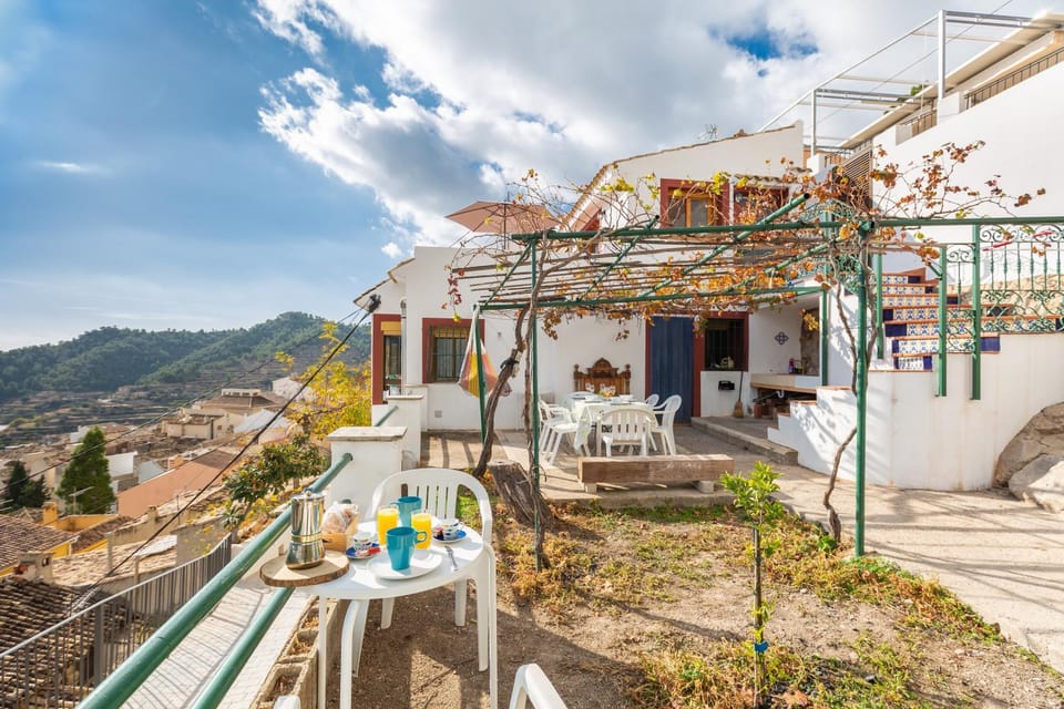 Patio, Balcony/Terrace, Mountain view