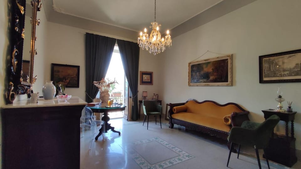 Living room, Seating area, Internal: Not applicable to any particular room