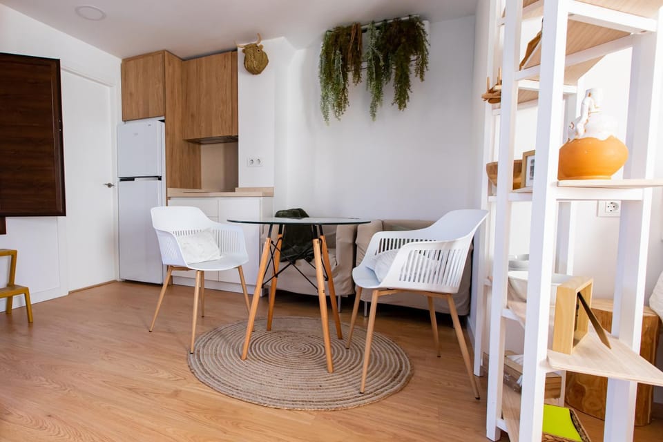 Lounge or bar