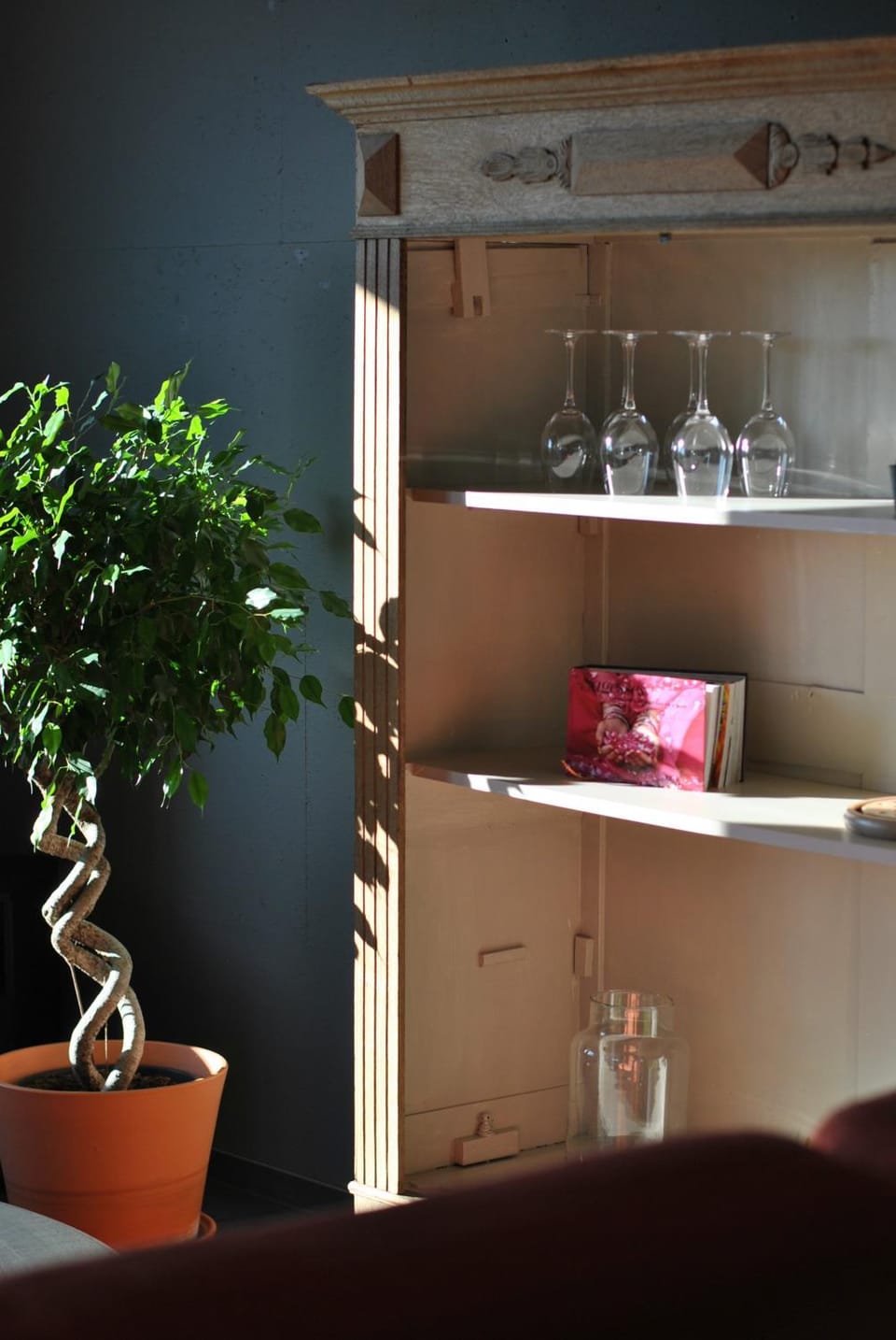 Un espace au bord de l'eau House in Wallonia, Belgium