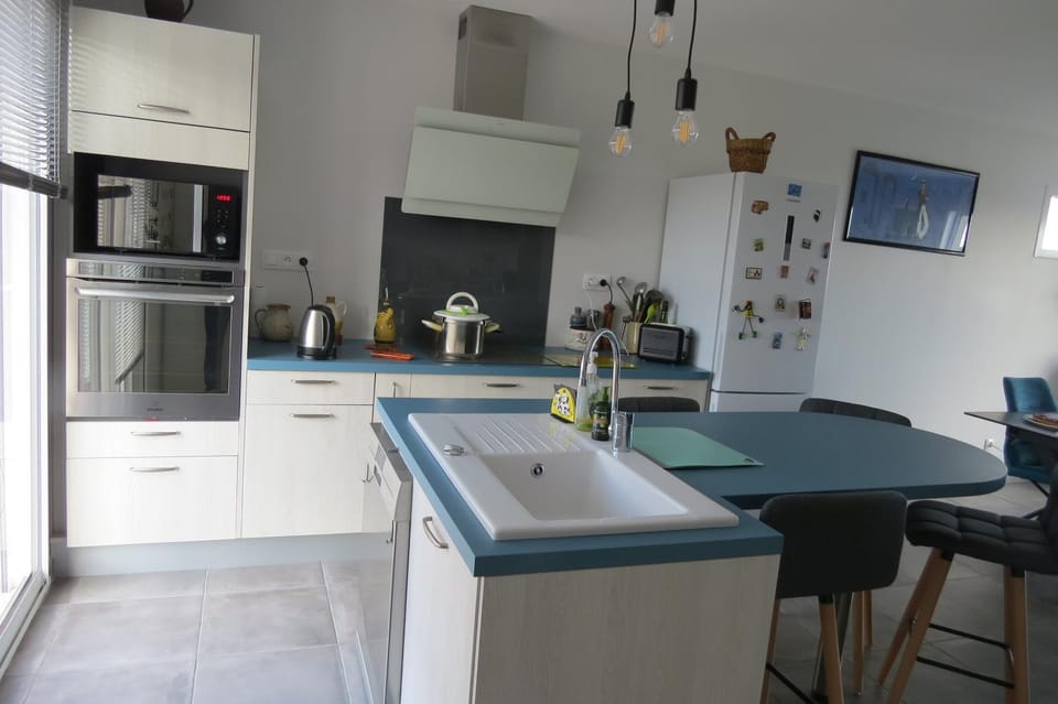 Chambre chez Marie avec vue imprenable Vacation rental in Nouvelle-Aquitaine