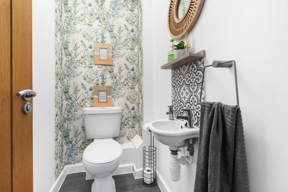 Toilet, Bathroom