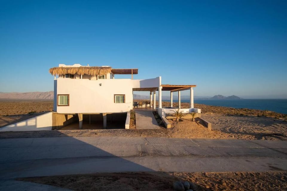 Property building, Sea view