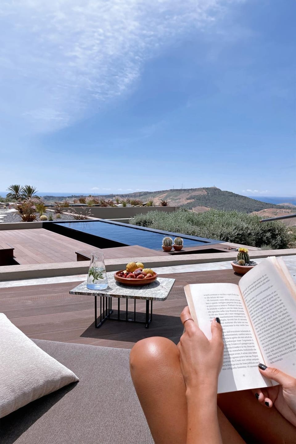 Natural landscape, View (from property/room), Balcony/Terrace, Mountain view, Pool view, Sea view, Swimming pool