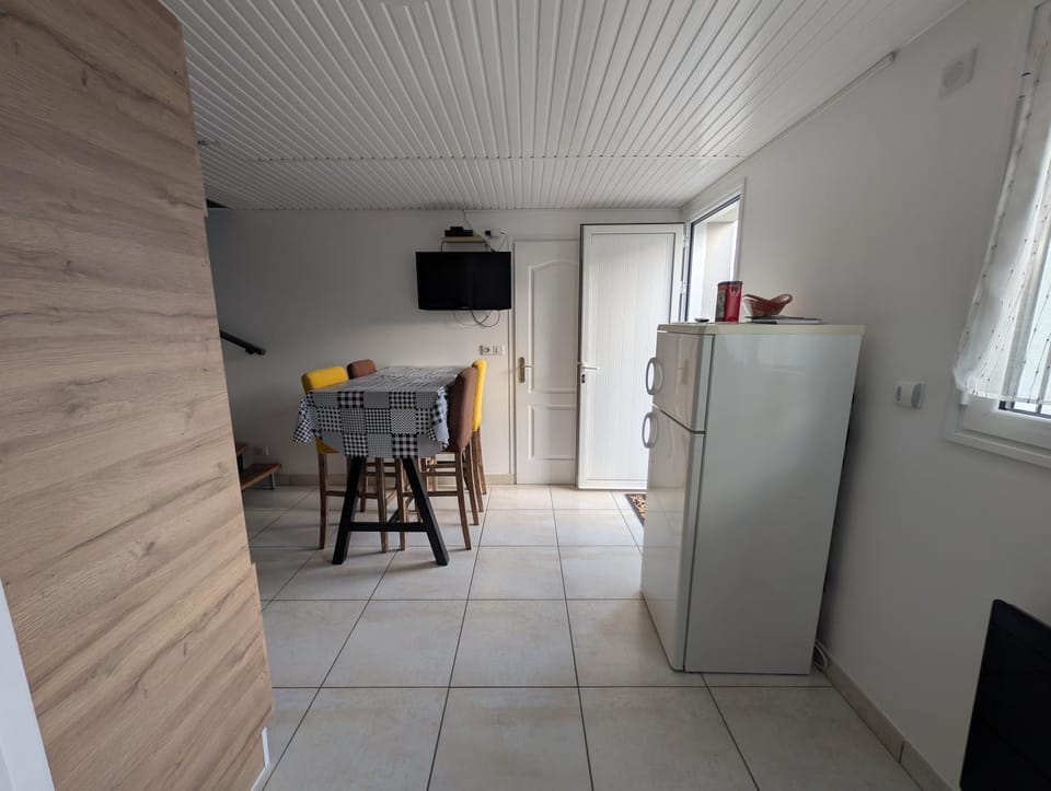 logement 1Chambre et 1 clic clac Apartment in Nouvelle-Aquitaine