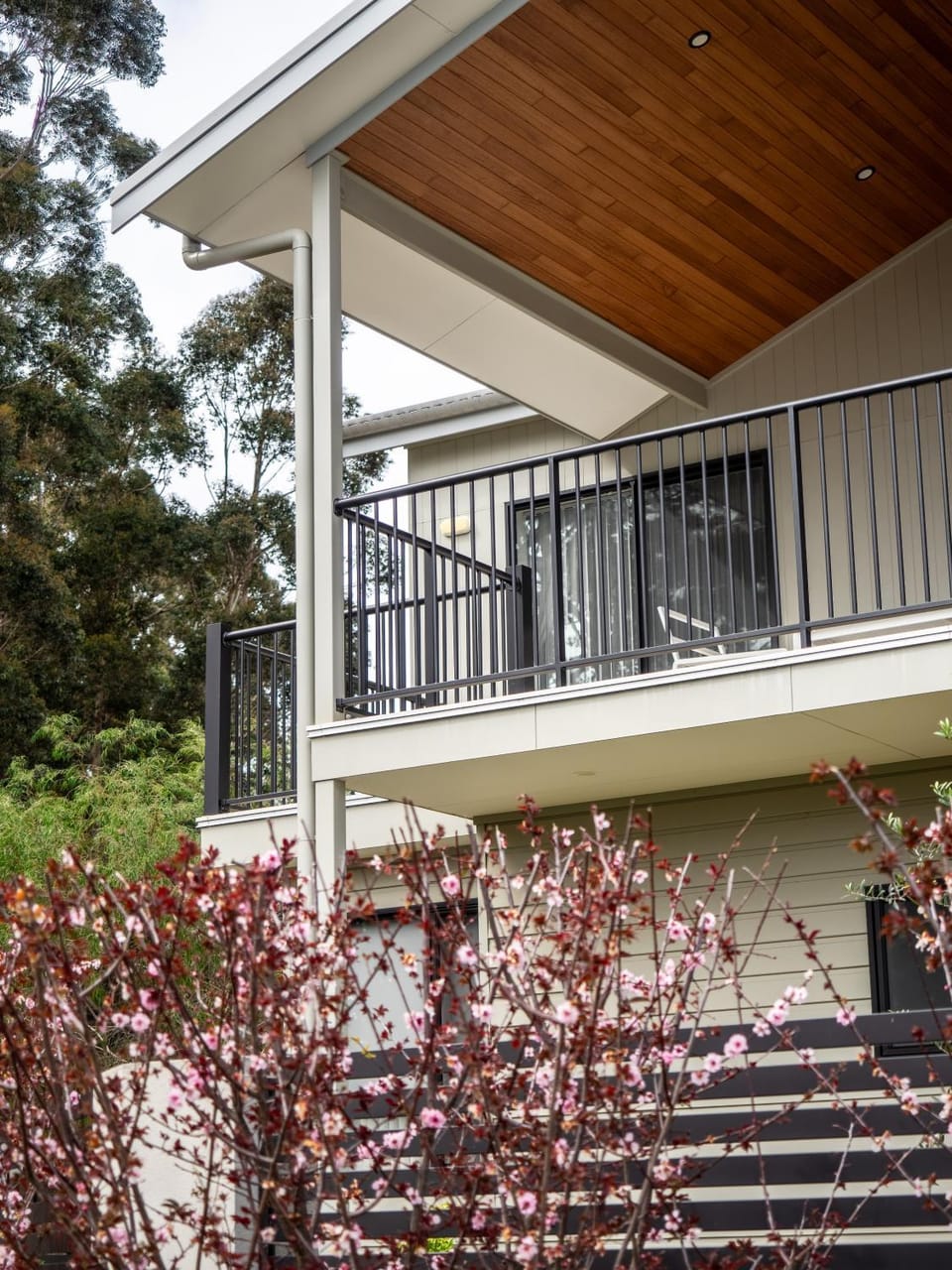 Villa Dante - walk to town - brand new town house House in Margaret River