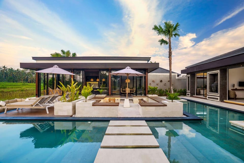 Patio, Day, Seating area, Pool view, Swimming pool, sunbed