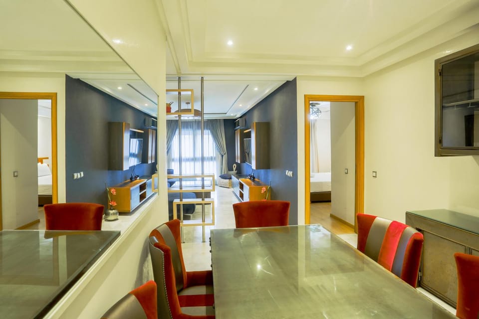 Racine spacious 2 bedrooms near twin center#Freewifi#freeparking Apartment in Casablanca