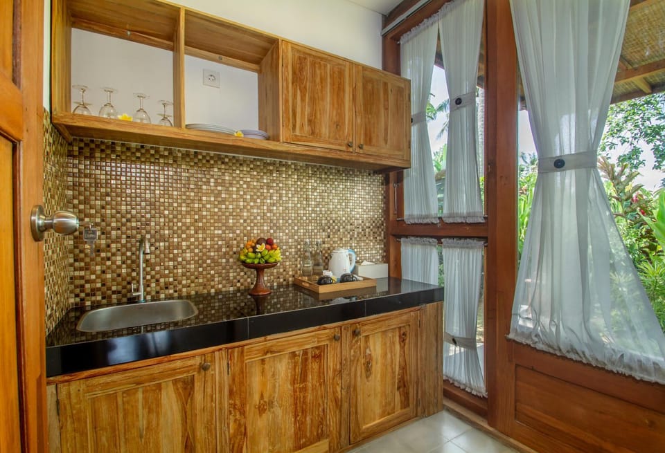 Coffee/tea facilities, Kitchen or kitchenette