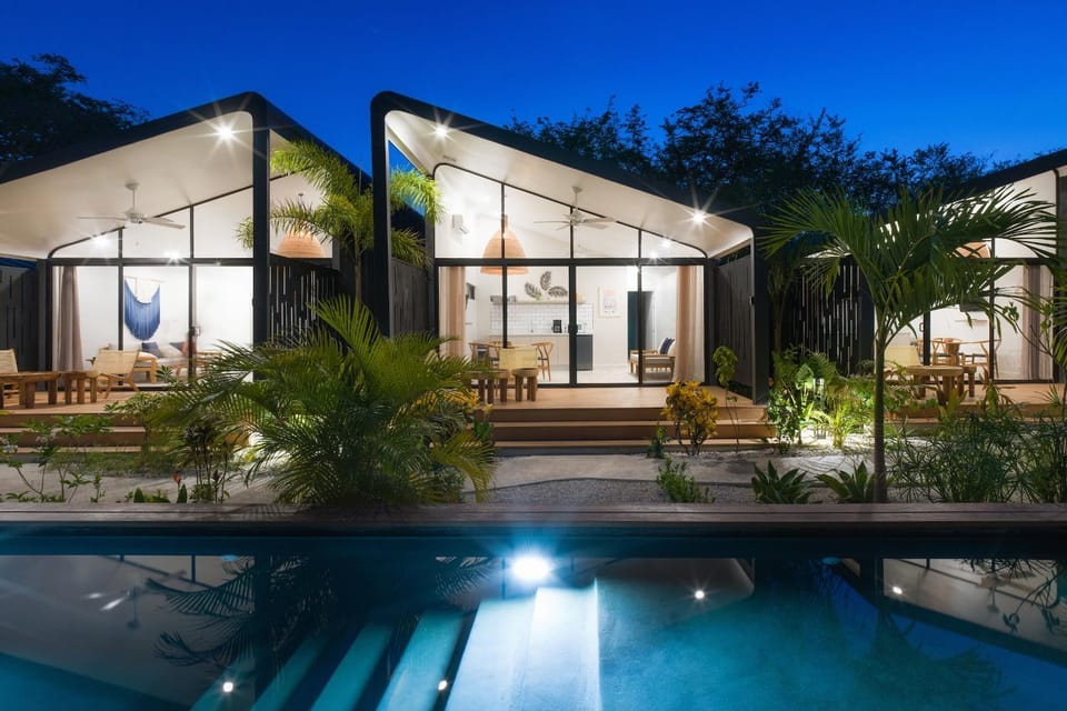 Property building, Balcony/Terrace, Other, Swimming pool, furniture