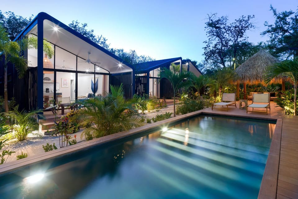 Property building, Balcony/Terrace, Other, Swimming pool, furniture