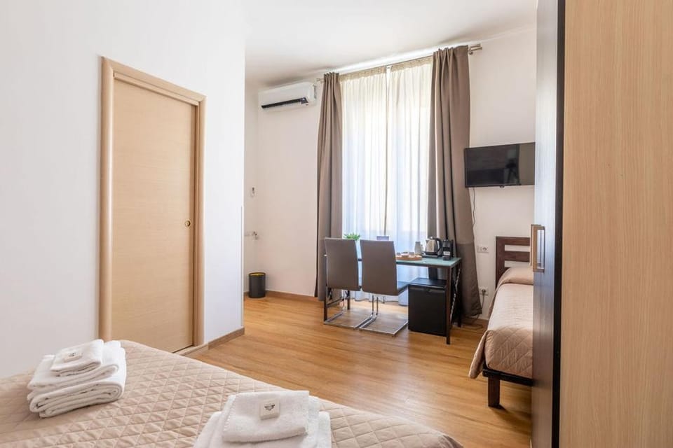 Bed, TV and multimedia