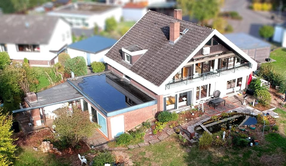 Property building, Bird's eye view