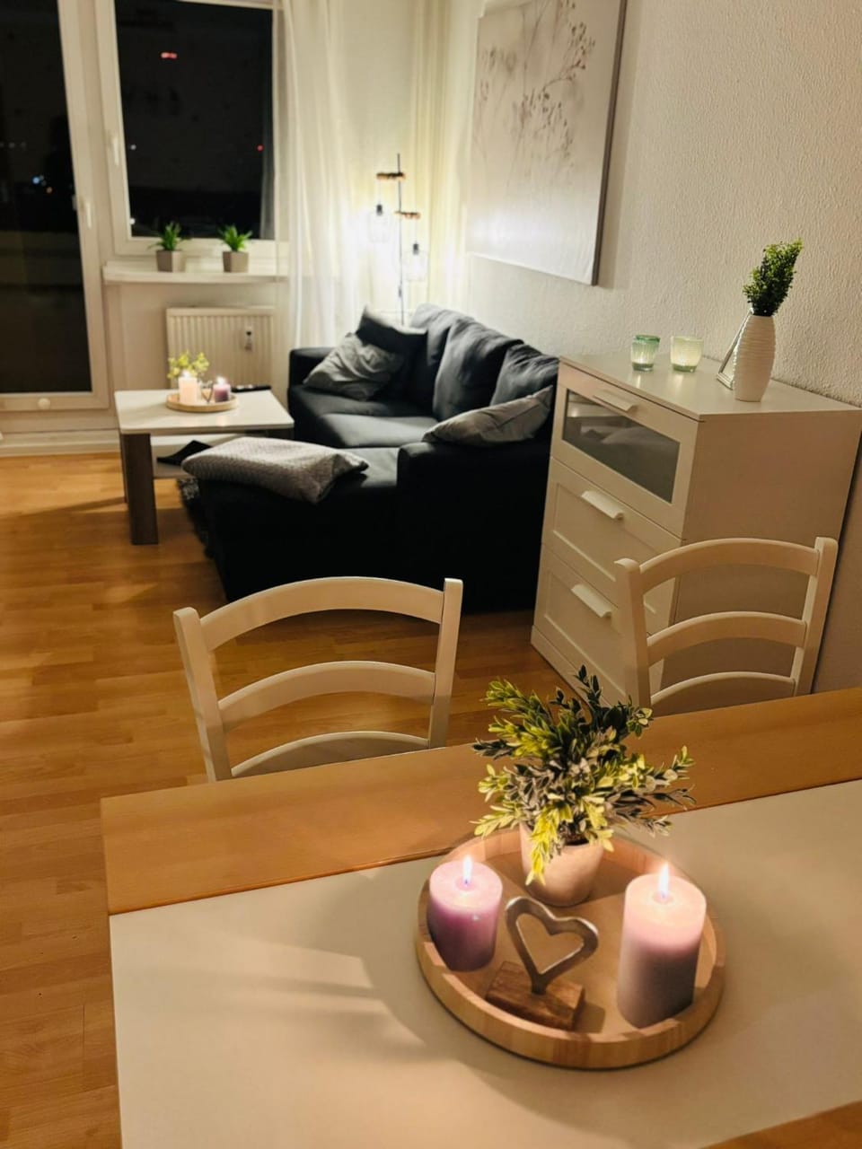 Living room, Dining area