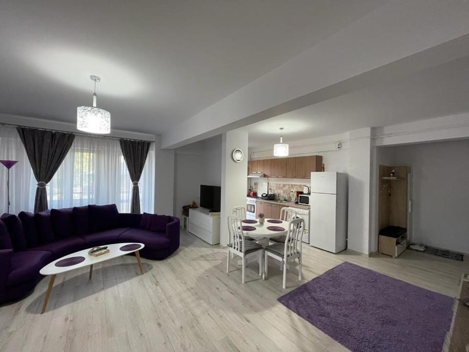 Deny's Apartament Apartment in Romania
