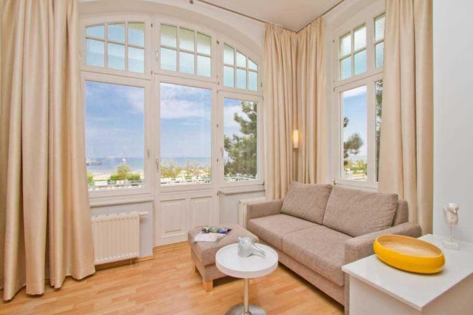 Villa Dora App 06 Apartment in Heringsdorf