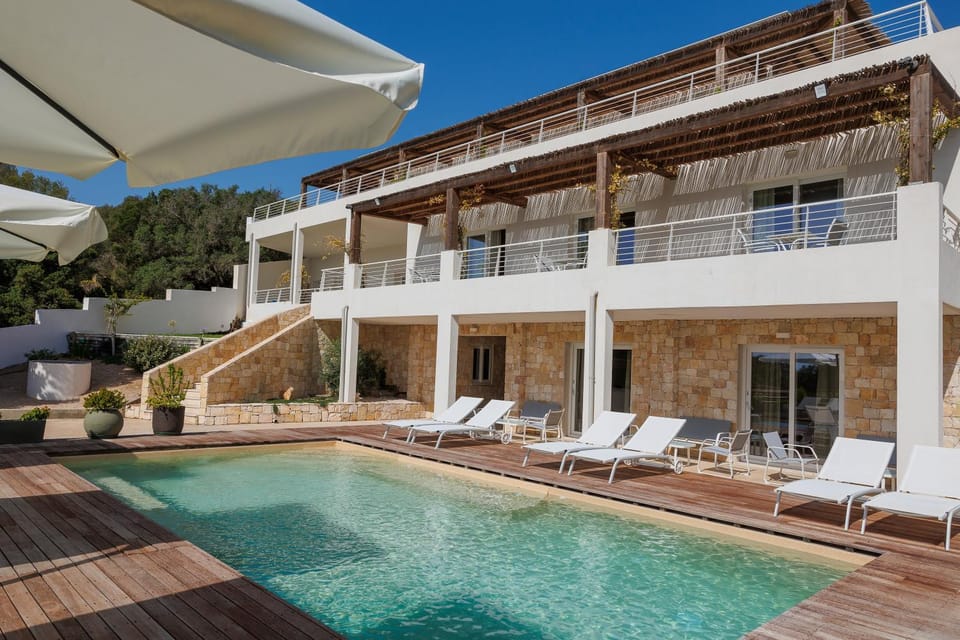 Property building, Swimming pool