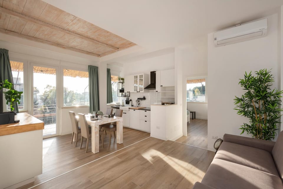 Kitchen or kitchenette, Living room, Dining area