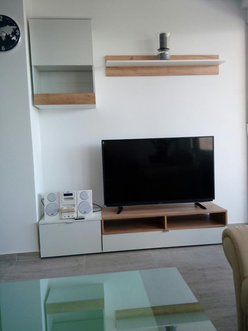 Communal lounge/ TV room, TV and multimedia