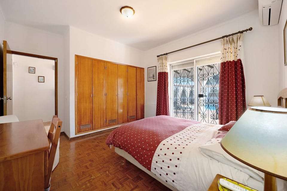 Property building, Living room, Bedroom