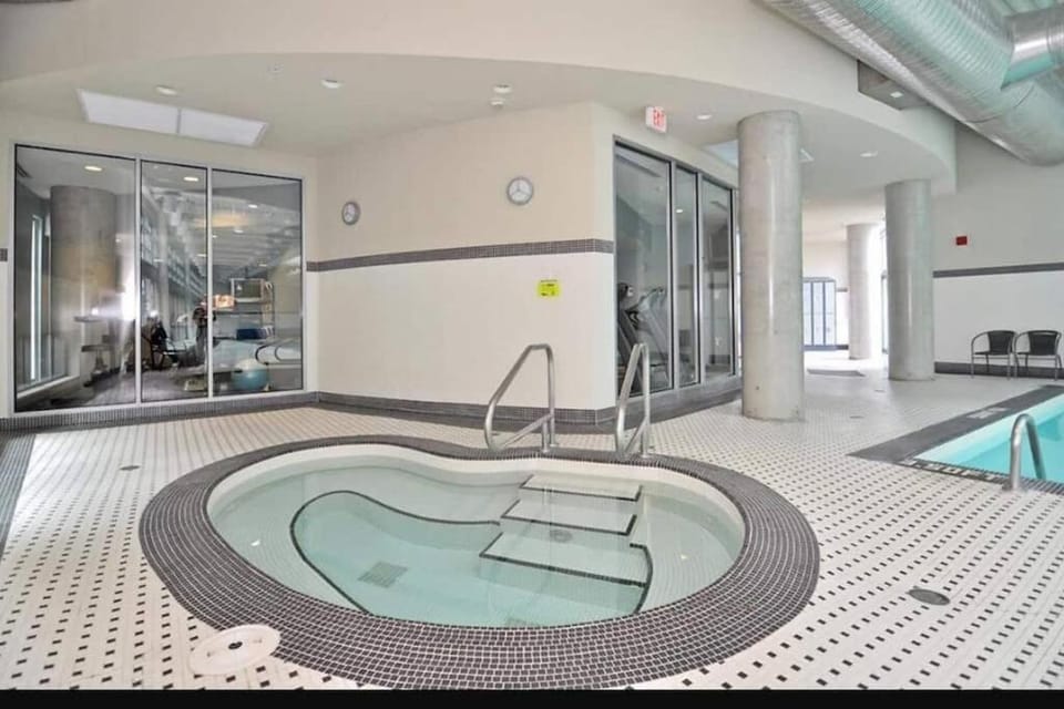 Hot Tub, Hot Tub, Spa and wellness centre/facilities